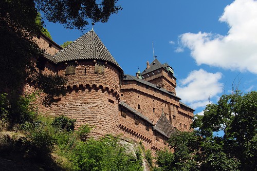 Château du Haut-Koenigsbourg : Forteresse Médiévale près de Riquewihr